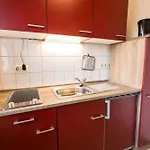 Gustel Apartament Freest