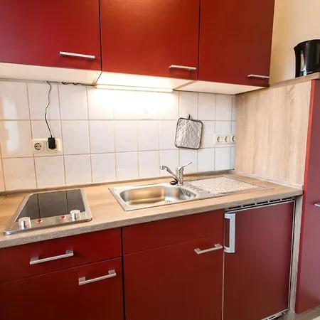 Gustel Apartman Freest